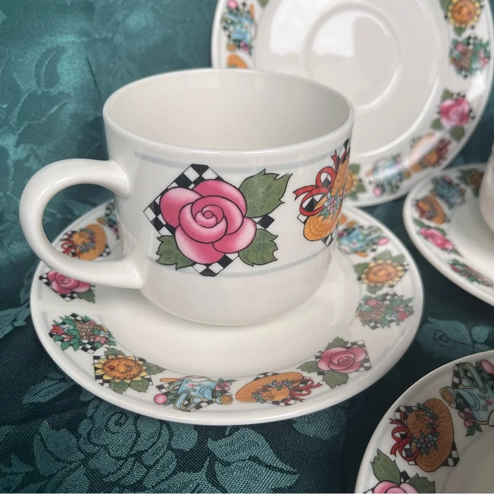 Vintage UTE Tea 3 Cups & 4 Plates Charming Hats & Florals in Engelbreit-style